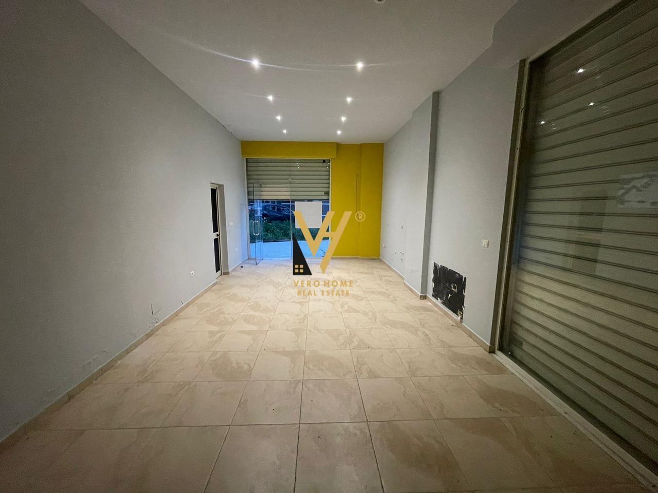 SHITET AMBIENT BIZNESI 60 M2 TE ALI DEMI 108.000 EURO – Tiranë - 1