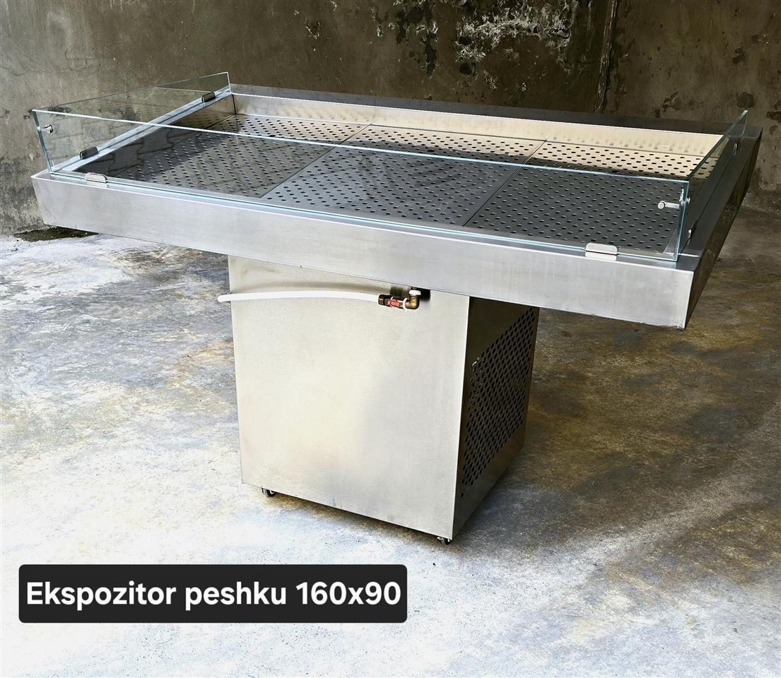 👉EKSPOZITOR PESHKU 160X90 GJËNDJE SI I RI!!! – Durrës