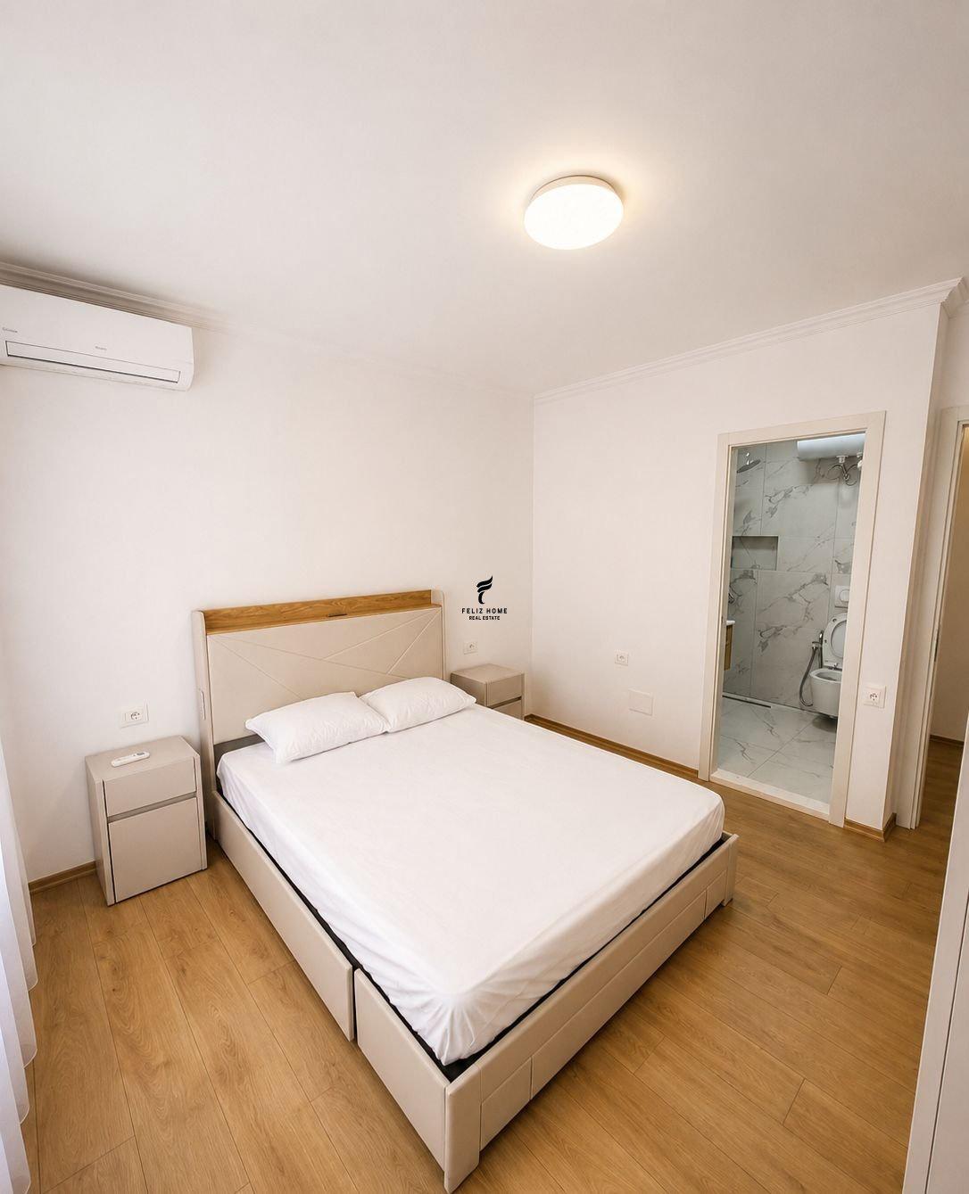 APARTAMENT ME QERA 2+1+2 QENDER 100.000 LEKE FH-91065 – Tiranë