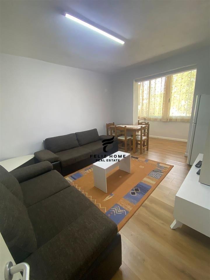 SHITET VILE PRIVATE 400 M2 ISH TREGU ELEKTRIK 580.000 EURO – Tiranë