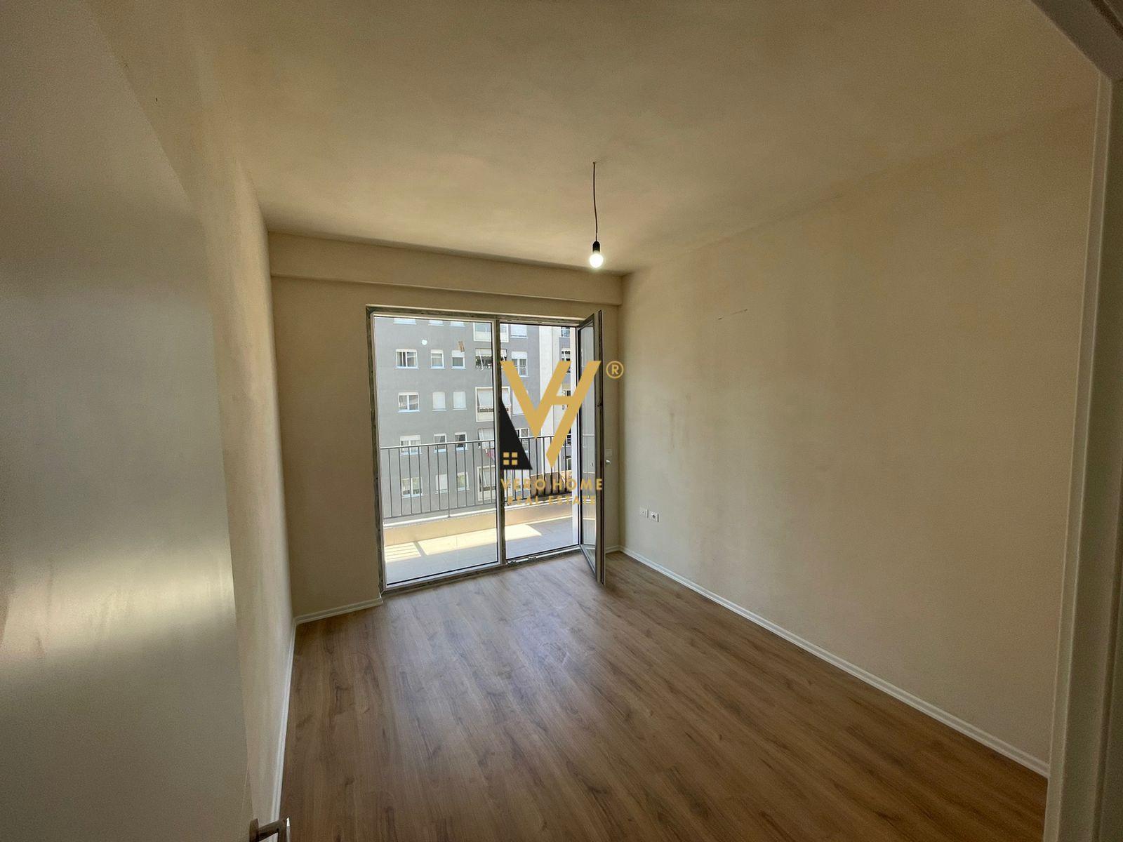 SHITET APARTAMENT 3+1+2+BLK TEK KOMUNA E PARISIT 375.000 EUR – Tiranë - 1