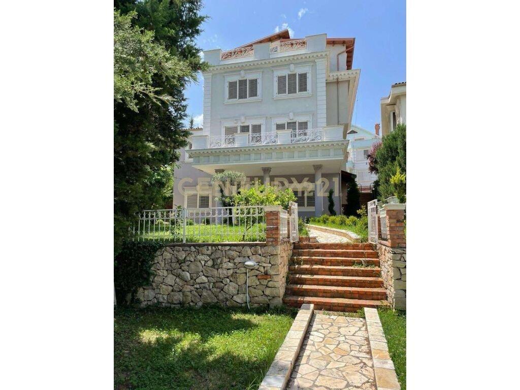 AKACIA HILLS, Shesim VILE 3-KATE ME PISHINE – Tiranë - 1