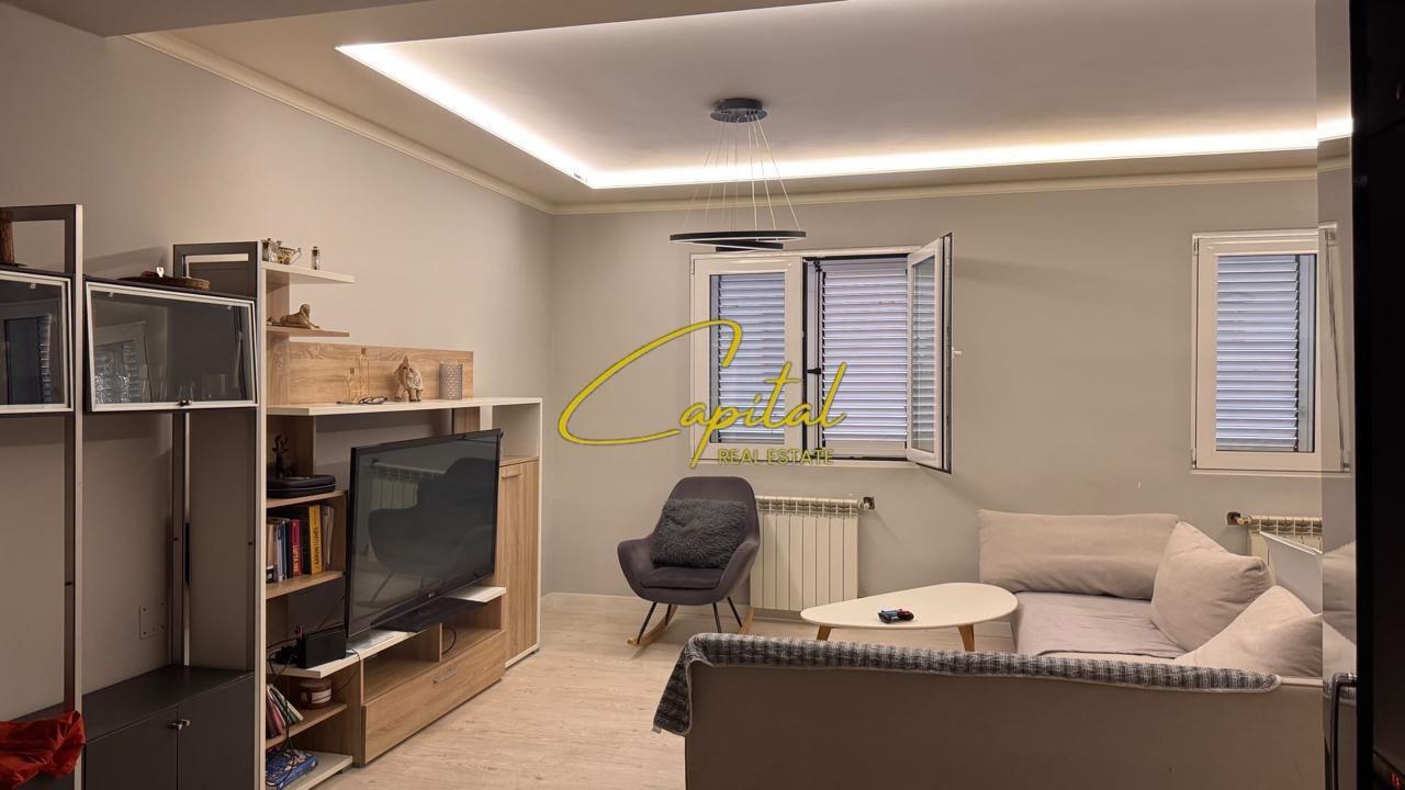 APARTAMENT ME QIRA 2+1 YRSHEK 600 EURO – Tiranë