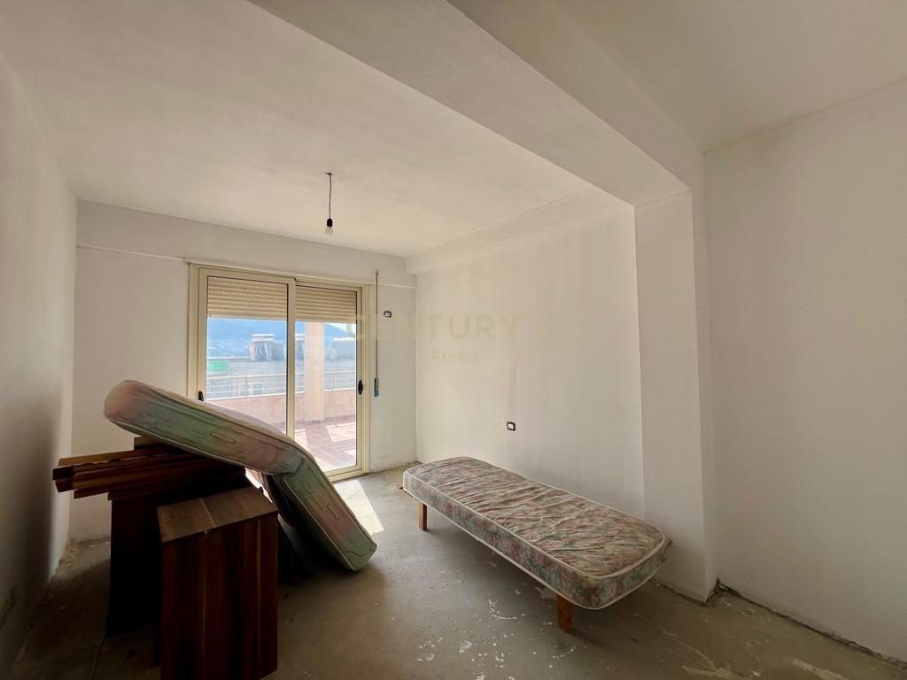 PENTHOUSE NE SHITJE | LUNGOMARE | VIJA E PARE BREGDETARE – Vlorë