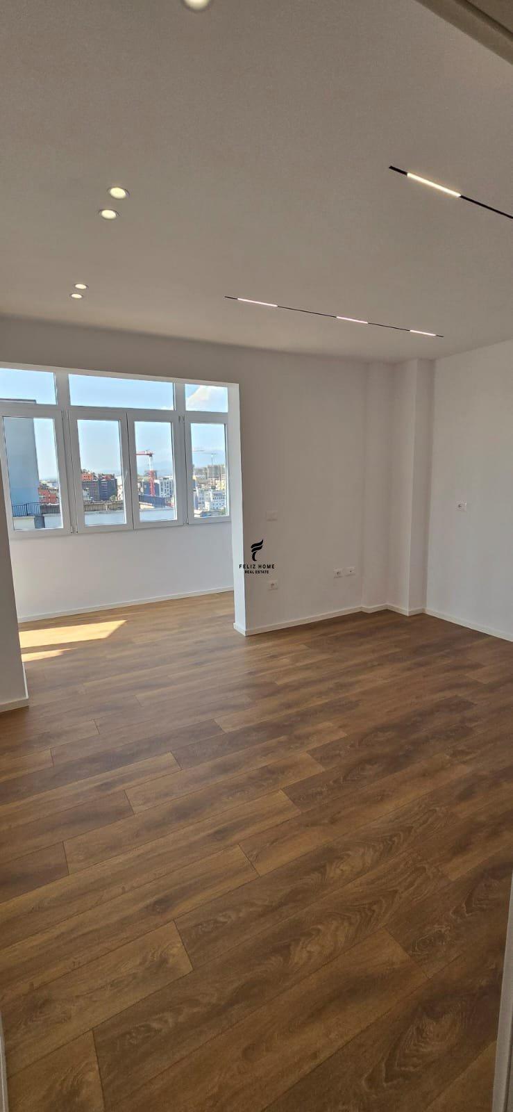 SHITET APARTAMENT 1+1 21 DHJETORI 165.000 EURO FH-85963 – Tiranë