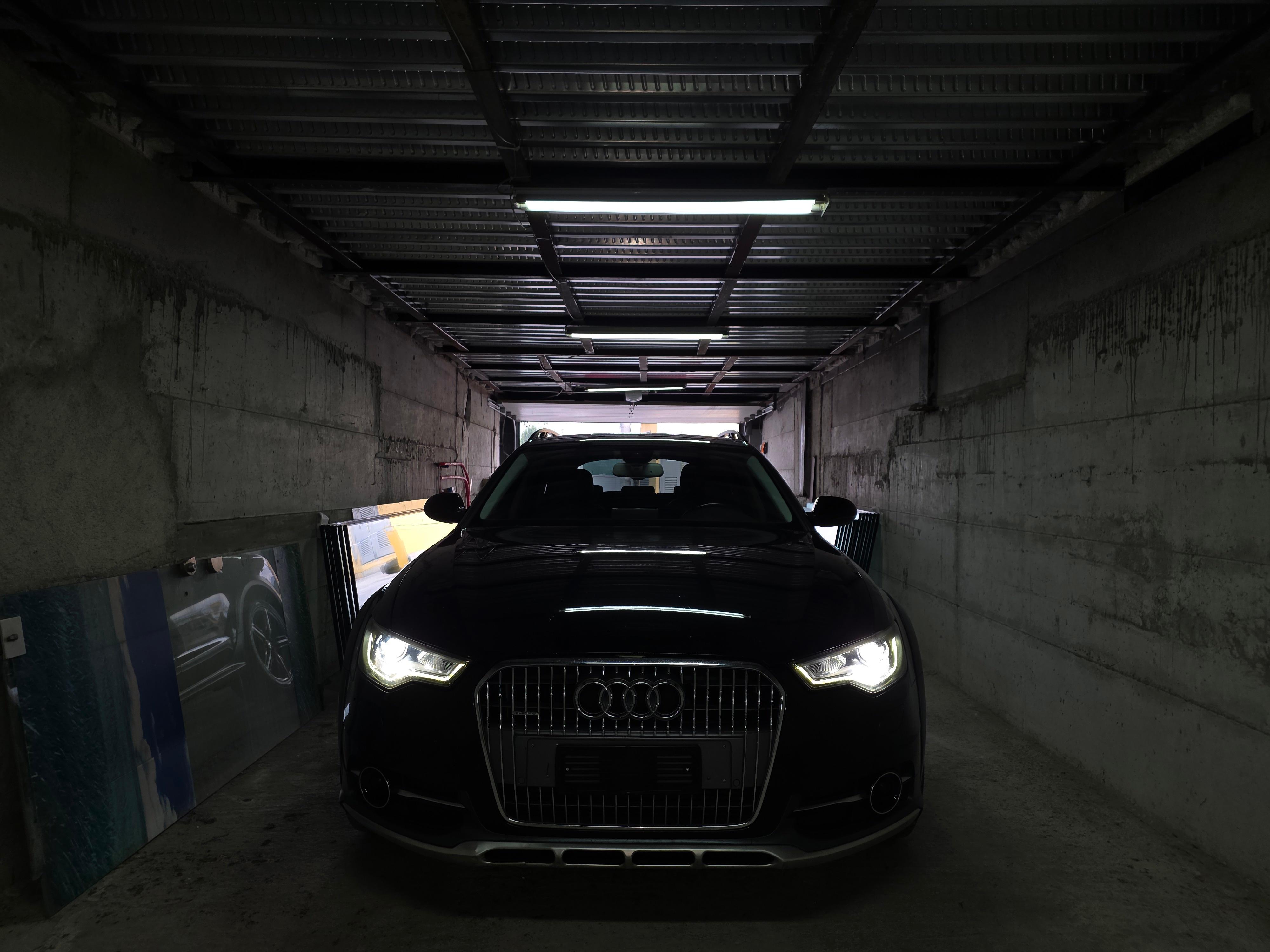 AUDI A6 ALLROAD BITDI 313 kuaj fuqi 12 miljon lek Gjend – Tiranë