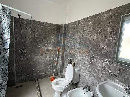0697048066Qera, Apartament 2+1, "Rrota e Kuqe", Plazh – Durrës