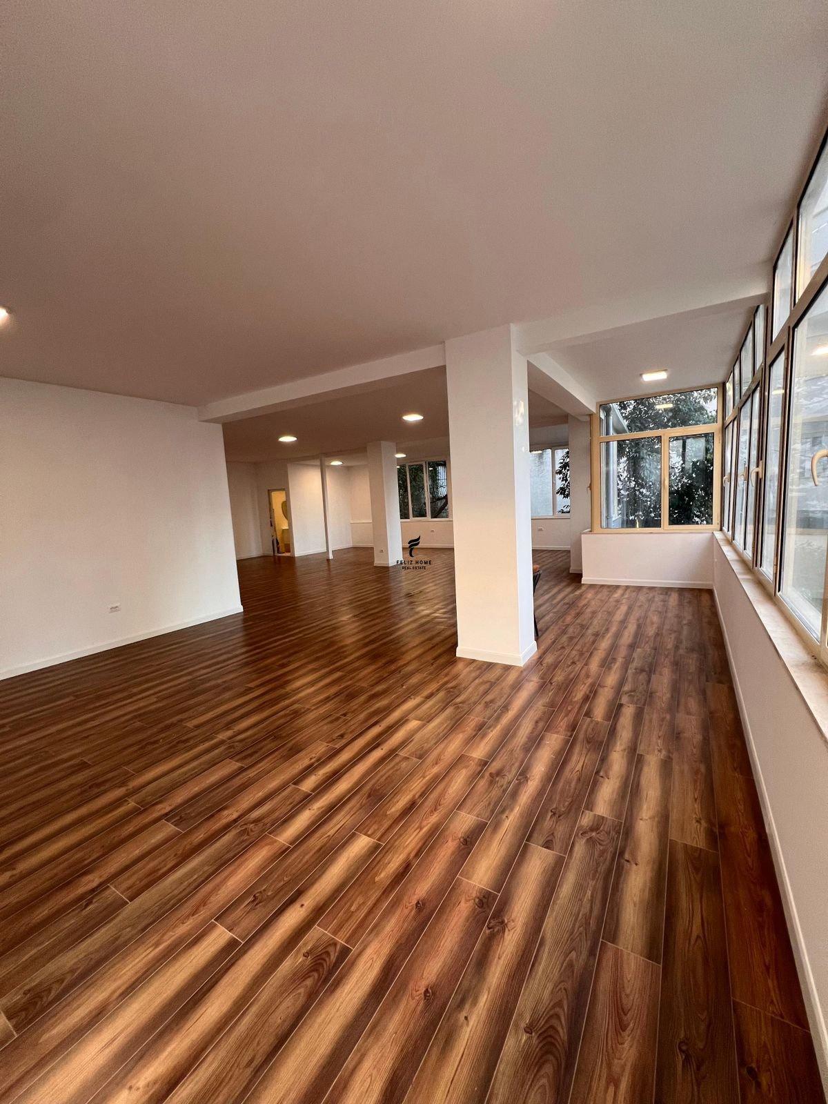 ZYRE ME QERA 150 M2 LIQENI THATE 180.000 LEKE FH-79609 – Tiranë - 1