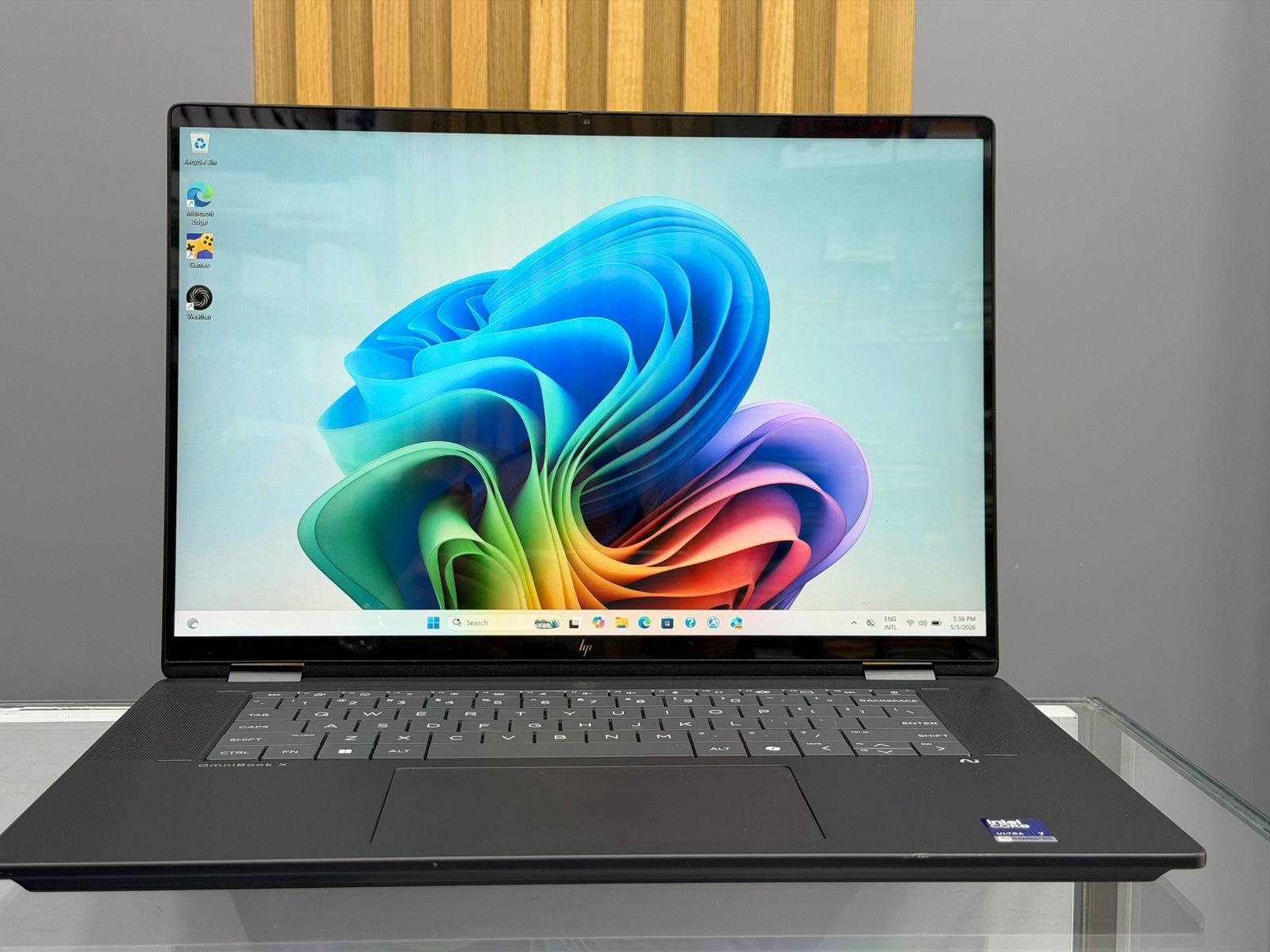 HP OMNIBOOK ULTRA 7 – Tiranë