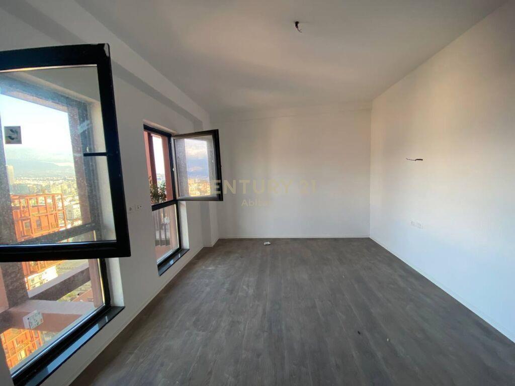 SHITET APARTAMENT 2+1+2 TEK GARDEN BUILDING, RR.KAVAJES – Tiranë - 1