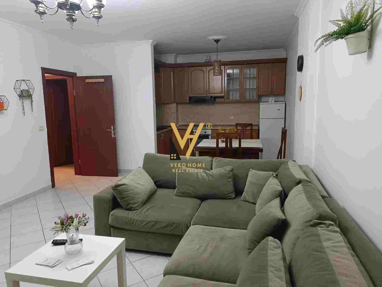 JEPET APARTAMENT 1+1+BLK ME QIRA RR.DRITAN HOXHA 45.000 LEKE – Tiranë