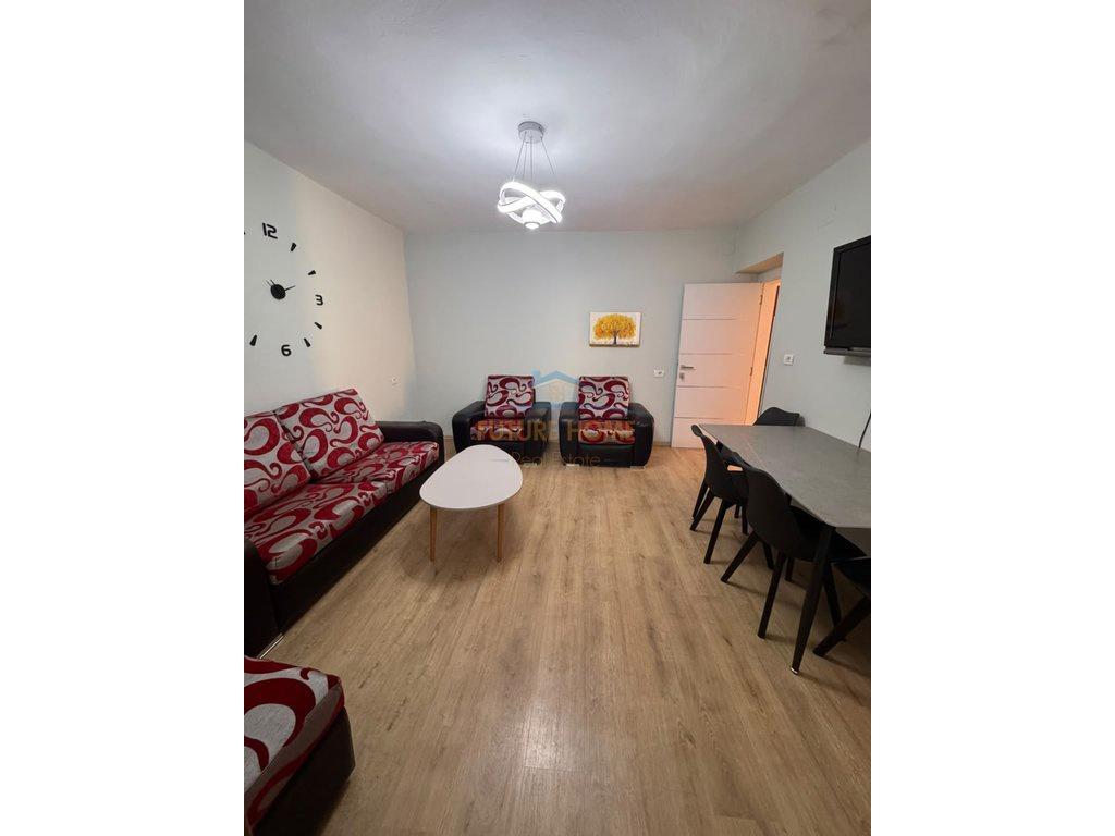 0693769552Shitet, Apartament 2+1, Ish-Tregu Elektrik, Tiranë – Tiranë