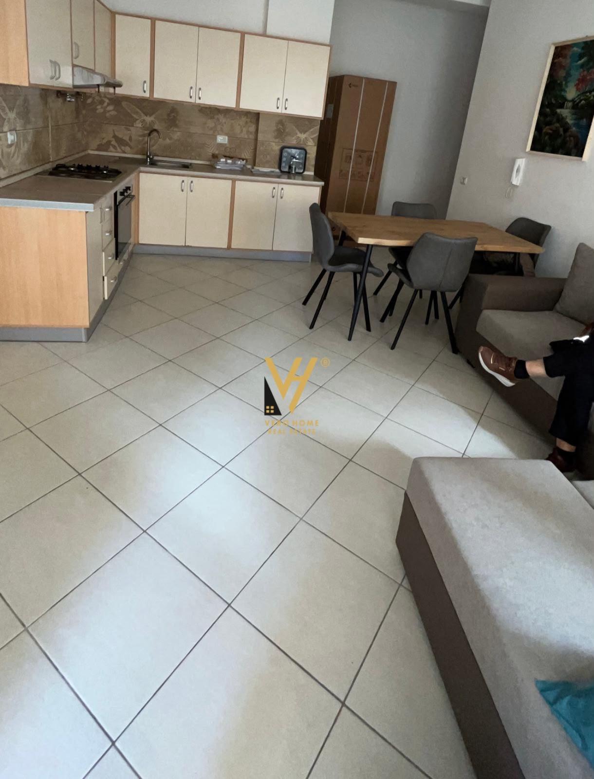 JEPET APARTAMENT 2+1+2BLK ME QIRA TE KOPSHTI ZOOLOGJIK 650 E – Tiranë