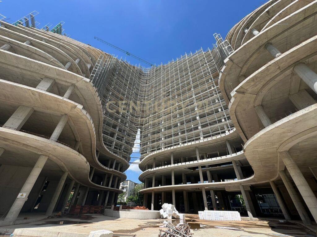 Apartament 1+1 per shitje ne Ekspozita Building – Tiranë - 1