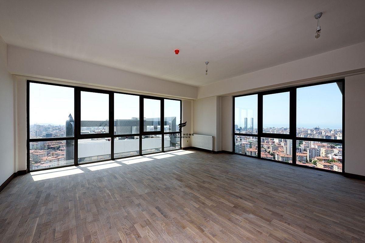 ZYRE ME QERA 140 M2 STACIONI TRENIT 1400 EURO – Tiranë