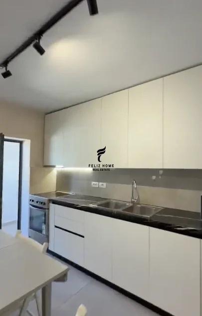 APARTAMENT ME QERA 2+ 1 MYSLYM SHYRI 75.000 LEKE FH-99304 – Tiranë