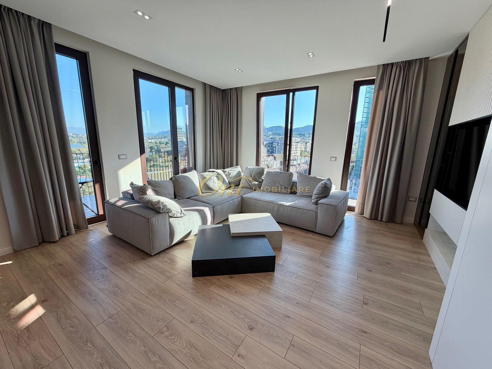 PARKU OLIMPIK APARTAMENT PER QERA 3+1+POST PARKIMI – Tiranë - 1