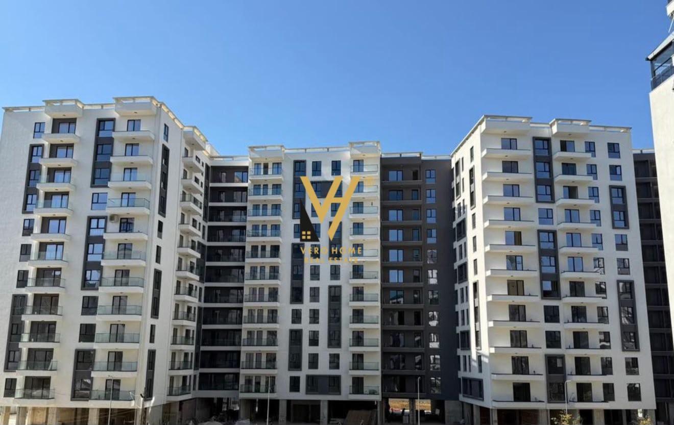 SHITET APARTAMENT 3+1+2+BLK TE ISH FUSHA 25.750.000 LEKE – Tiranë