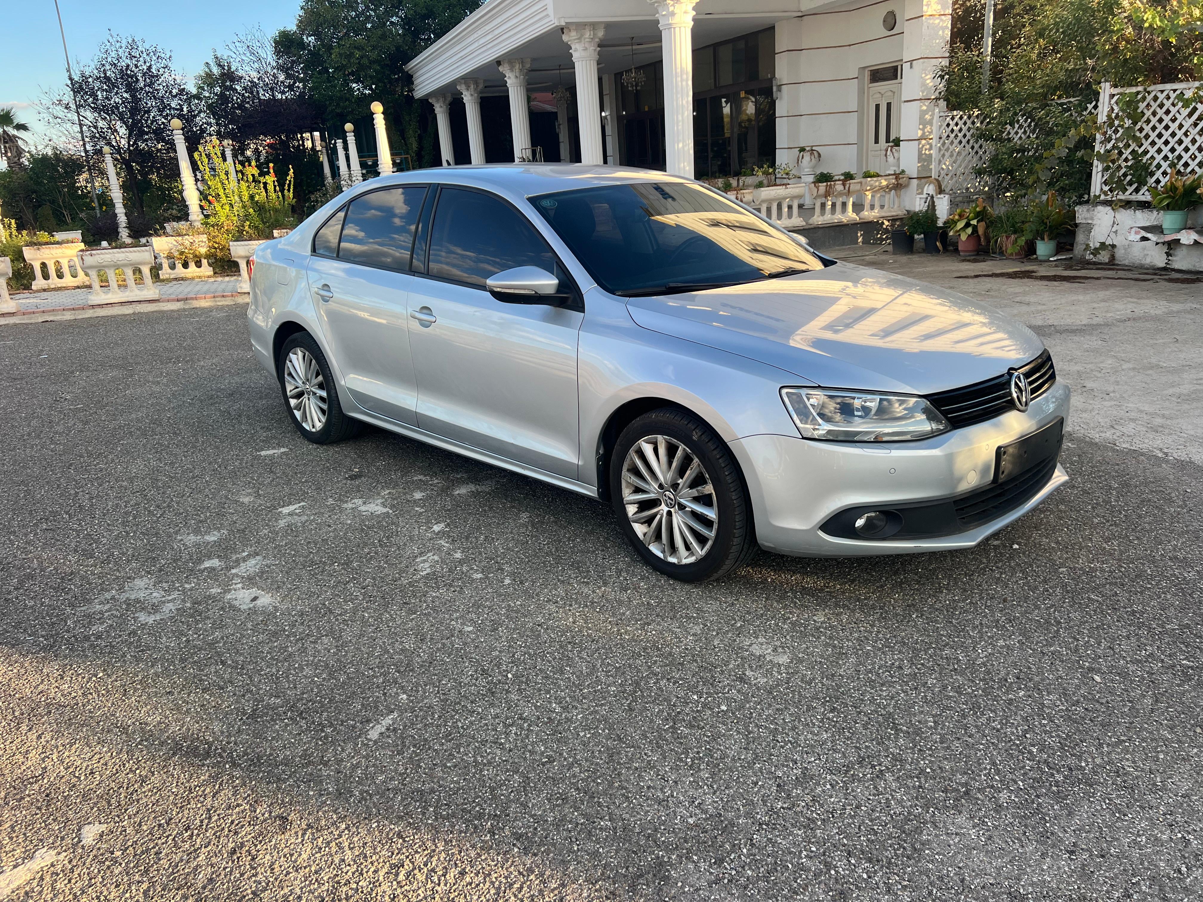 OKAZION WOLKSVAGEN JETA AUTOMAT.1.6 – Kavajë - 1