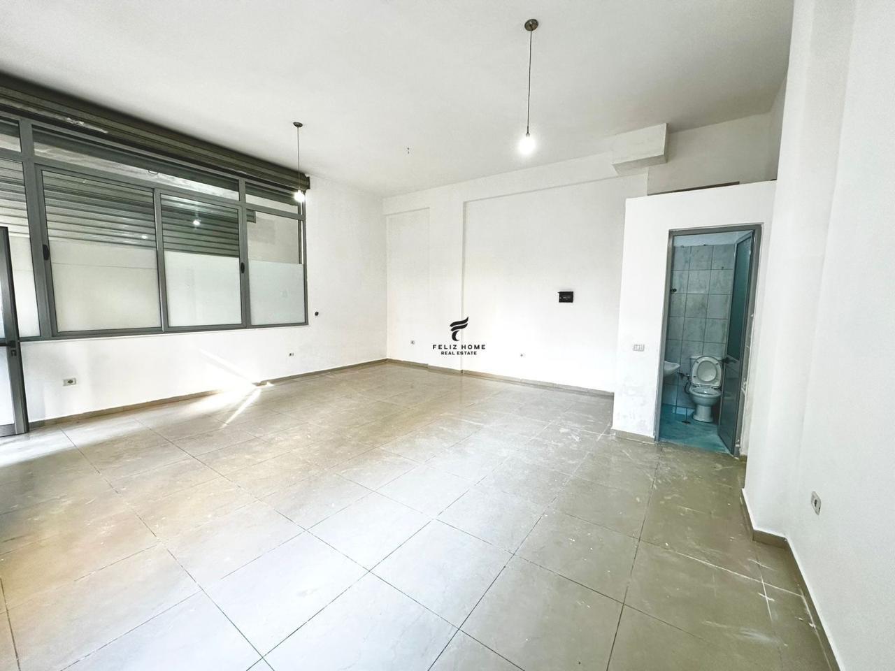 SHITET AMBIENT BIZNESI 50M2 YZBERISHT 79.000 EURO – Tiranë - 1