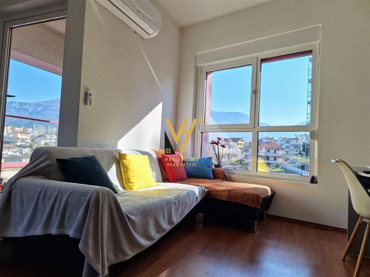 JEPET APARTAMENT 2+1+2BLK ME QERA TEK ALI DEM 58.000 LEKE – Tiranë
