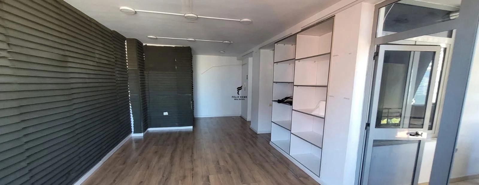 ZYRE ME QERA 108 M2 QENDER 130.000 LEKE FH-94556 – Tiranë - 1