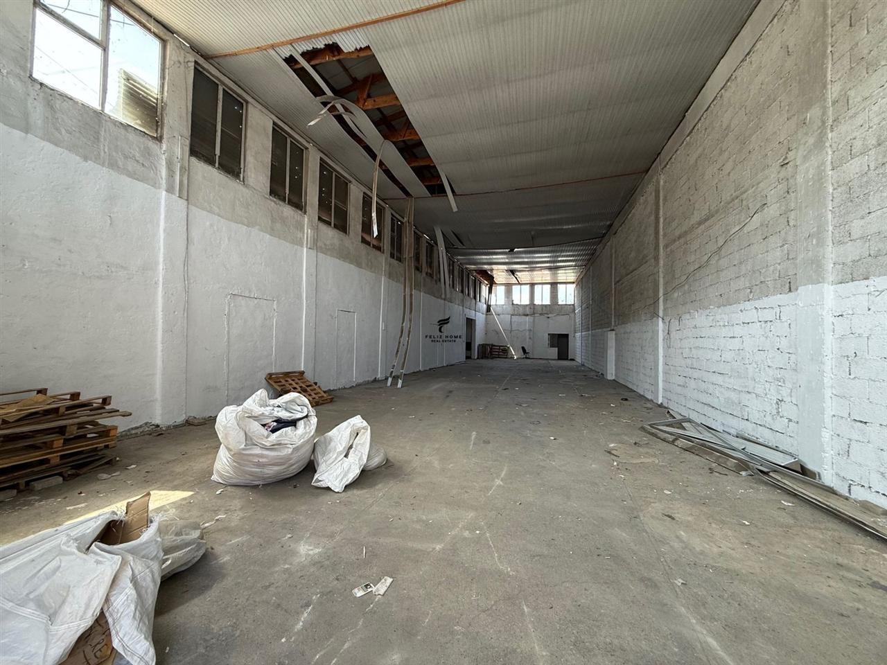 MAGAZINE ME QERA 550 M2 KOMBINAT 1.800 EURO – Tiranë