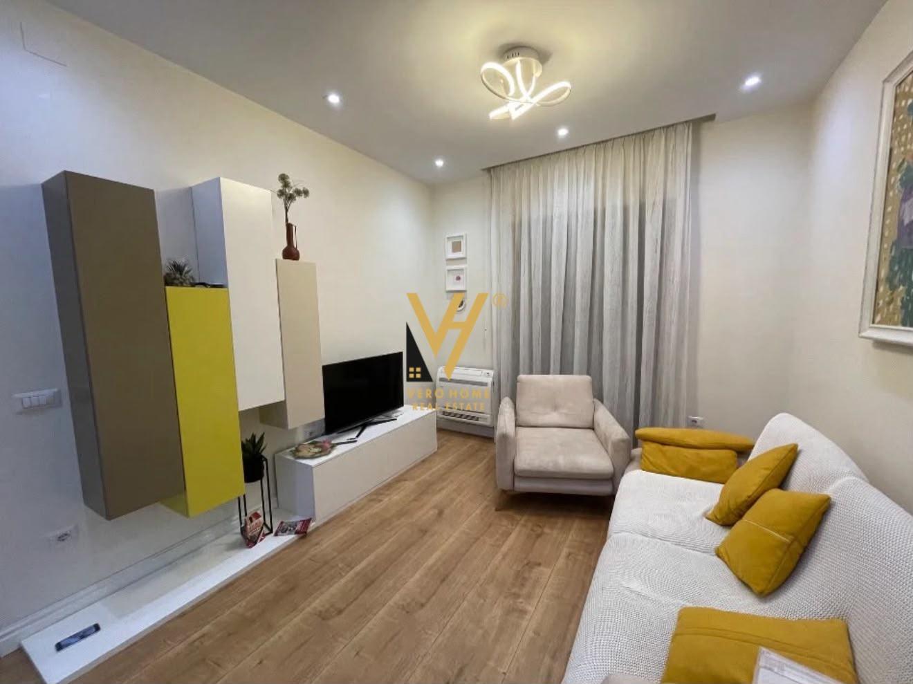 JEPET APARTAMENT 2+1+BLK ME QIRA TE MYSLYM SHYRI 800 EURO – Tiranë