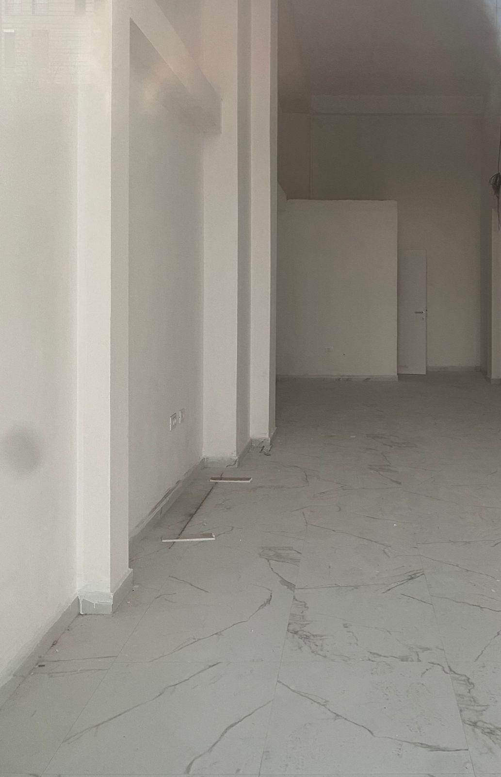 DYQAN ME QERA 50 M2 LAPRAKE 150.000 LEKE – Tiranë