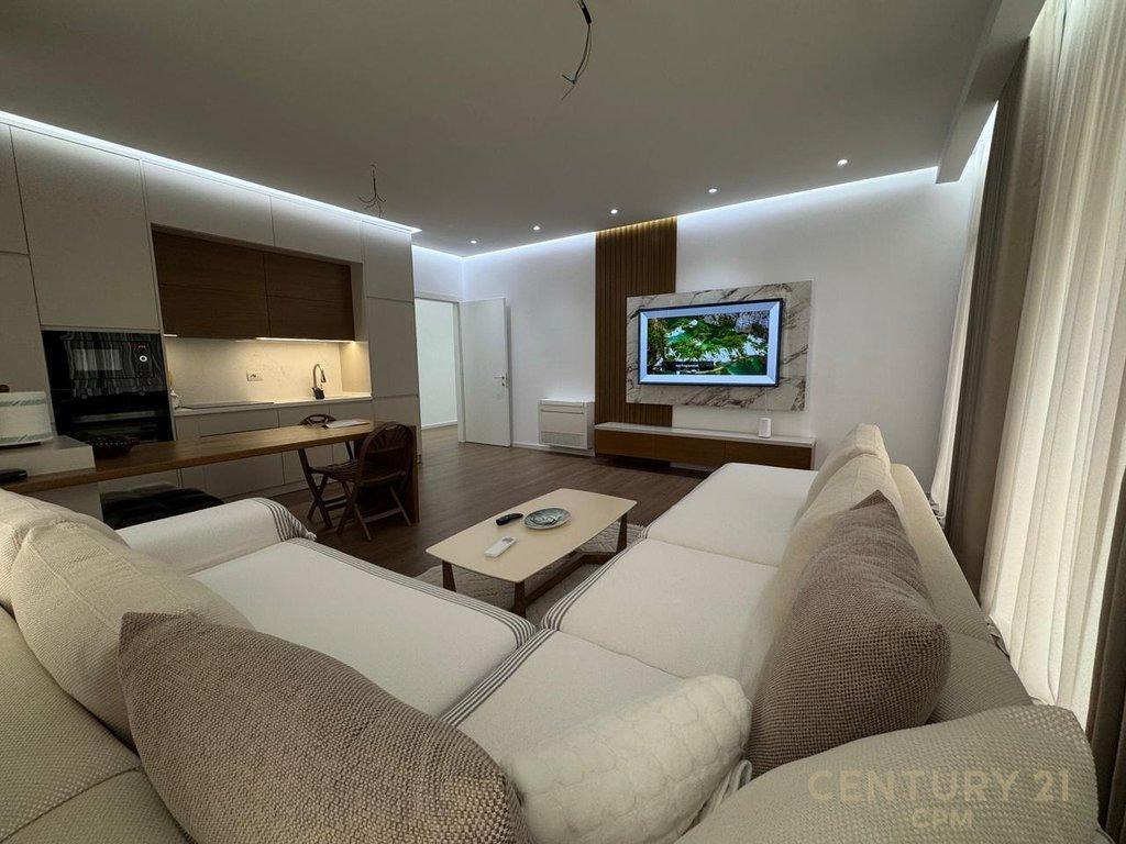 Super Apartament 3+1+ depo ne shitje tek Bulevardi Ri! – Tiranë - 1