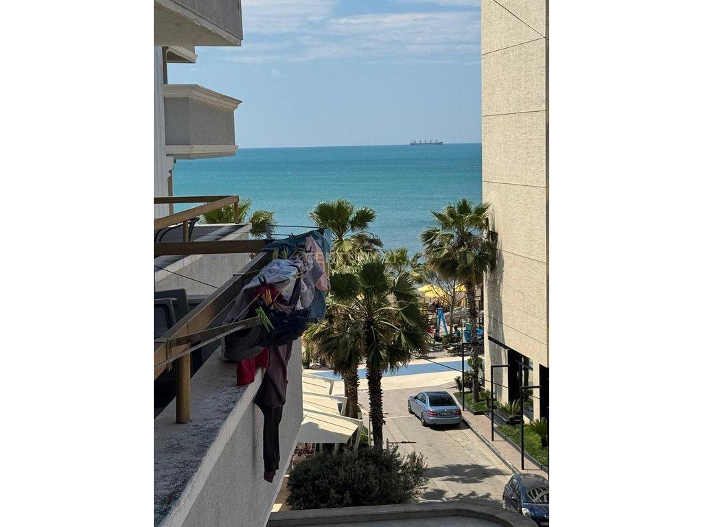 0685062709Jepet me Qira Apartament 2+1 me Pamje Deti në Plaz – Durrës