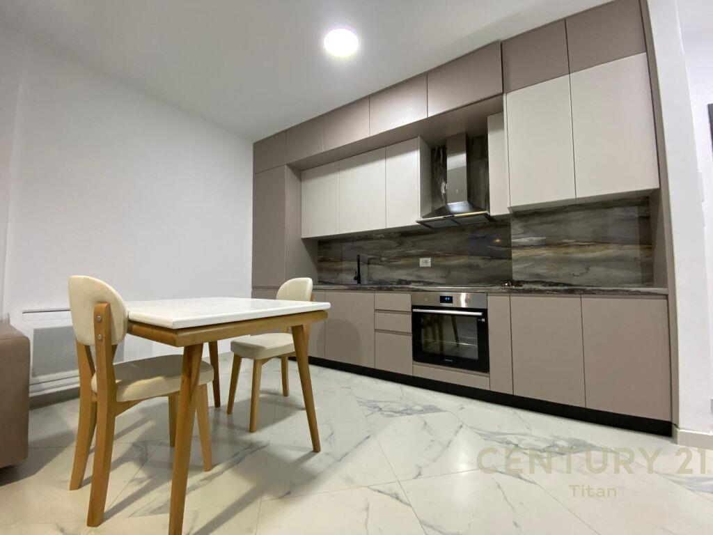JEPET ME QERA APARTAMENT 1+1 ME POST PARKIMI NE DON BOSKO – Tiranë - 1