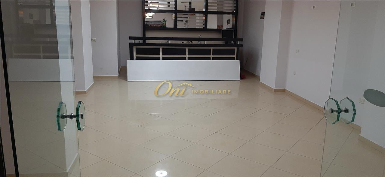 ASTIR AMBIENT BIZNESI PER QERA – Tiranë