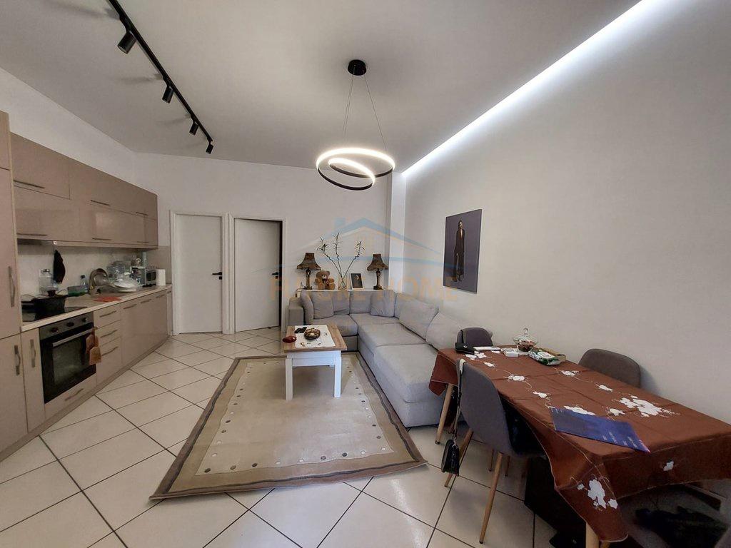 0694603851,Shitet,Apartament 1+1,Selite,Tirane – Tiranë