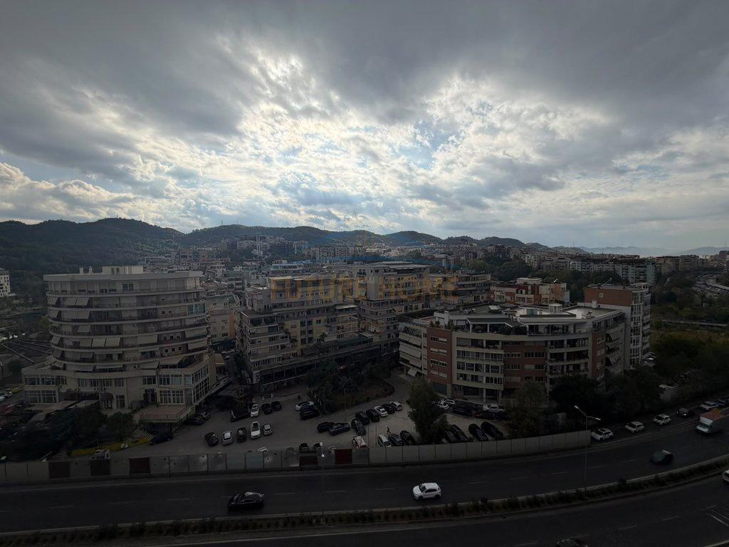 0692268458 Shitet, Apartament 2+1+2+ Post Parkimi, Lake View – Tiranë
