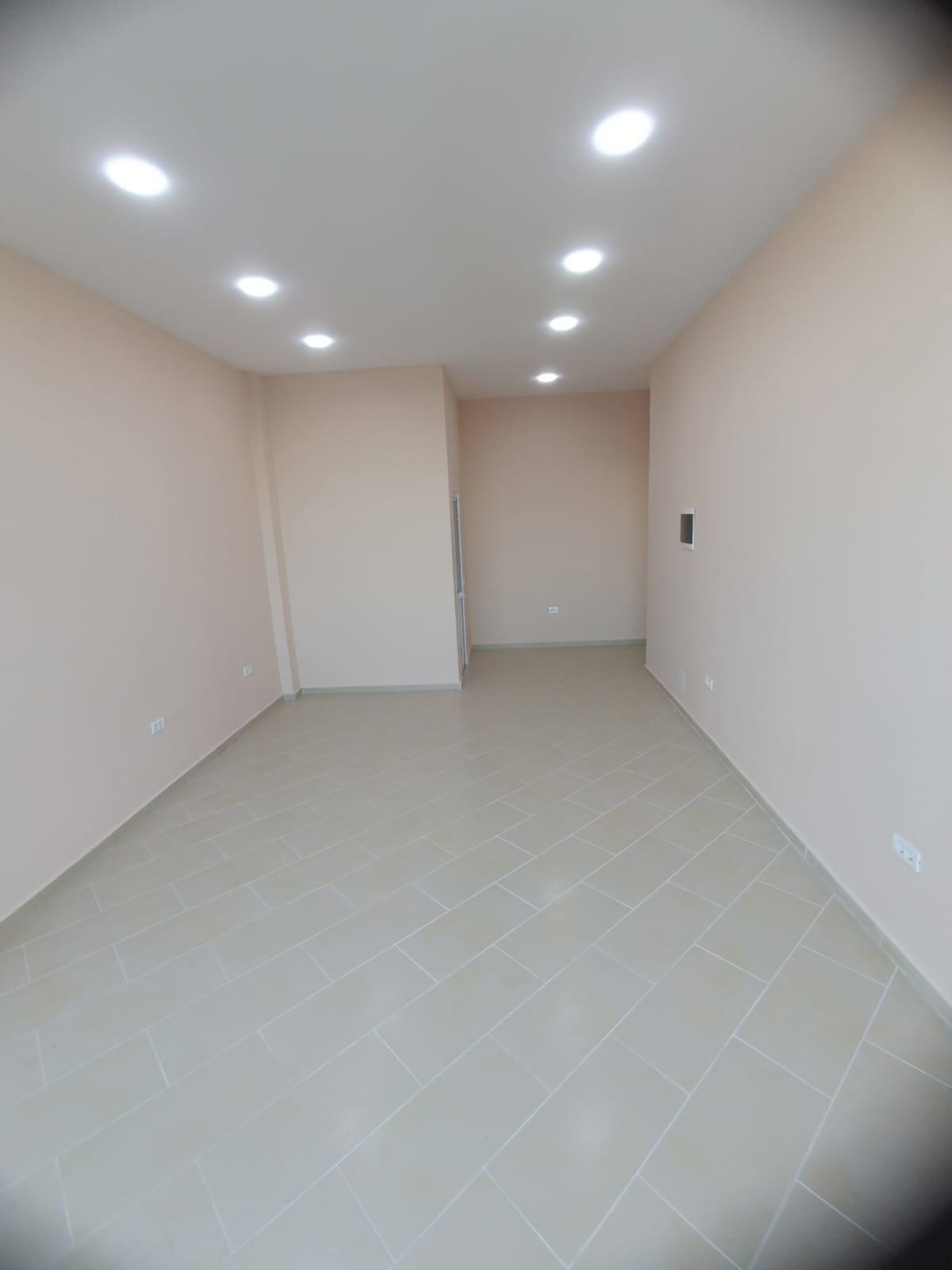 JEPET ME QIRA DYQAN / AMBIENT BIZNESI TEK ARDENO ID 5817 – Tiranë