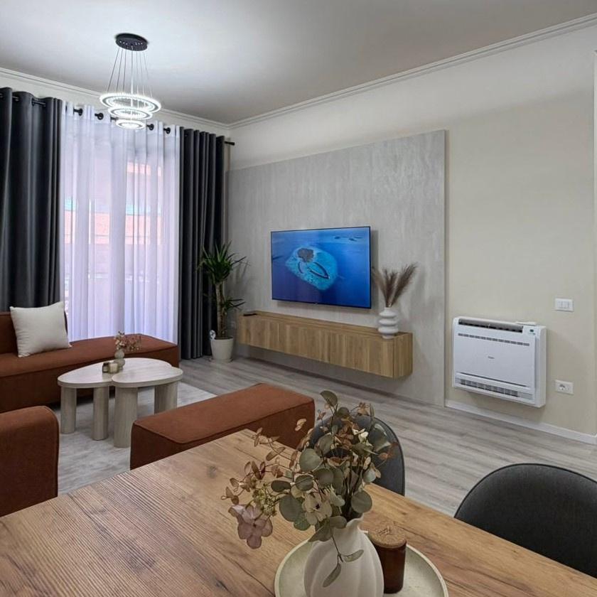 🏡✨ JEPET ME QIRA APARTAMENT 1+1 – KOMPLEKSI DELIJORGJI 📍 – Tiranë