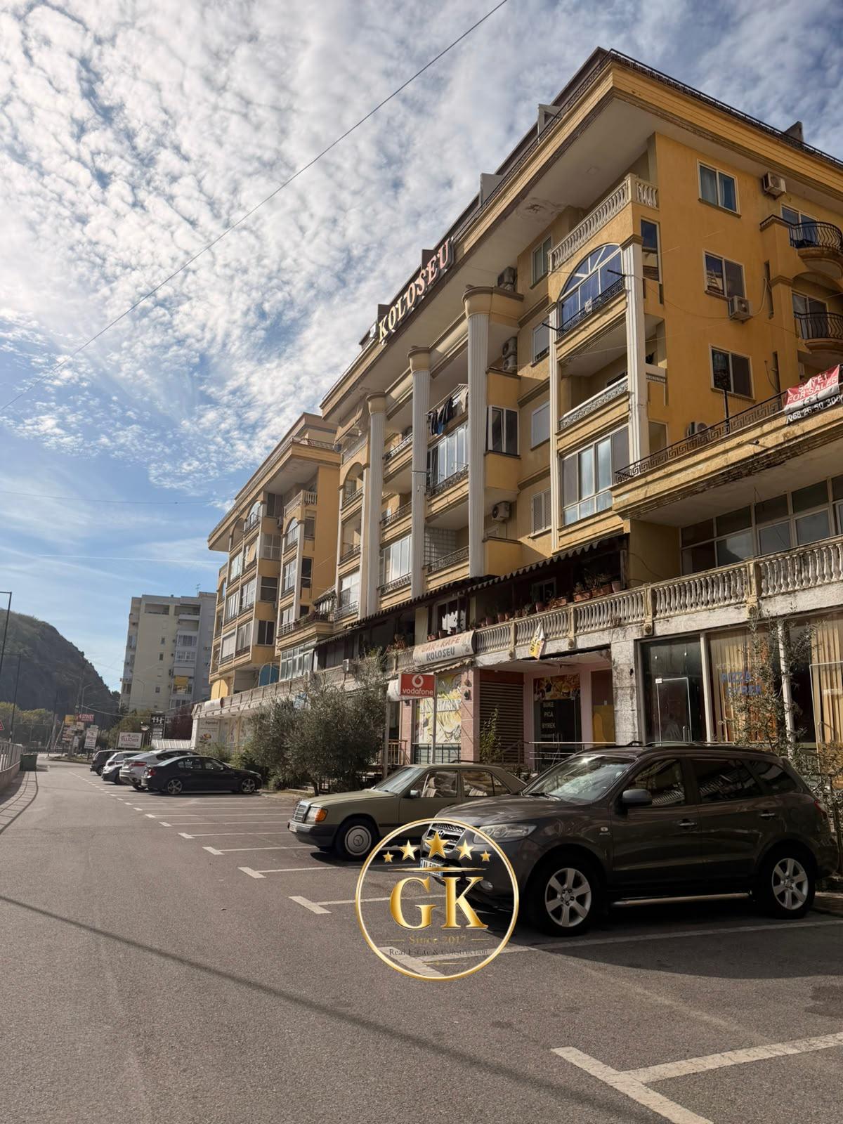 ID 21145085 GAZRONIERE ME QERA SHKEMBI KAVAJES DURRES – Durrës