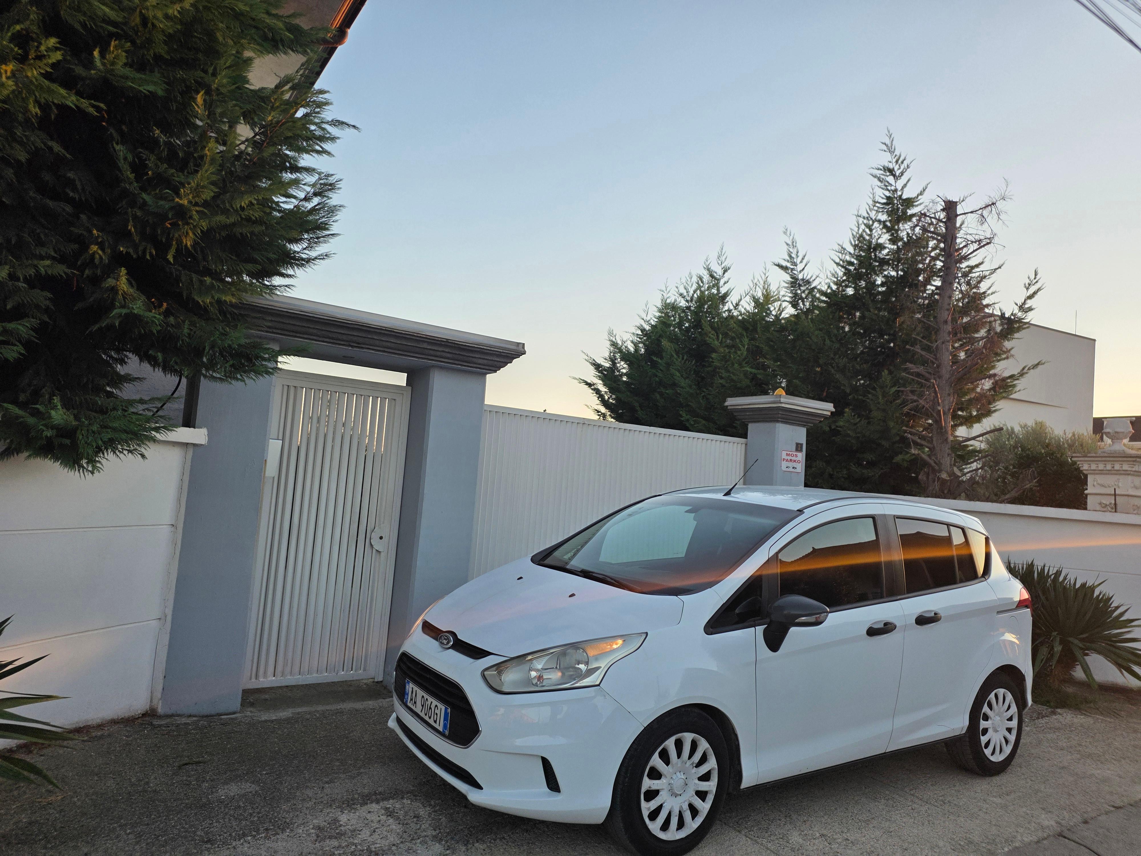 Ford B Max Okazion Ideal per patenta te reja edhte brenda r – Tiranë - 1