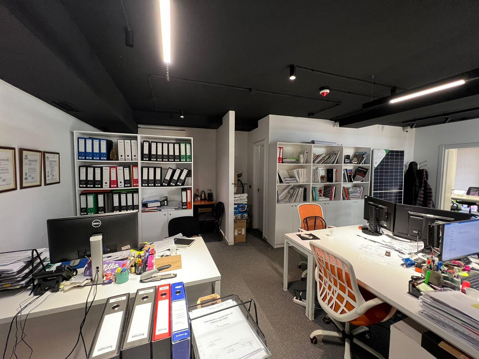 ZYRE ME QERA 72M2 PAZAR I RI 1.100 EURO FH-84744 – Tiranë