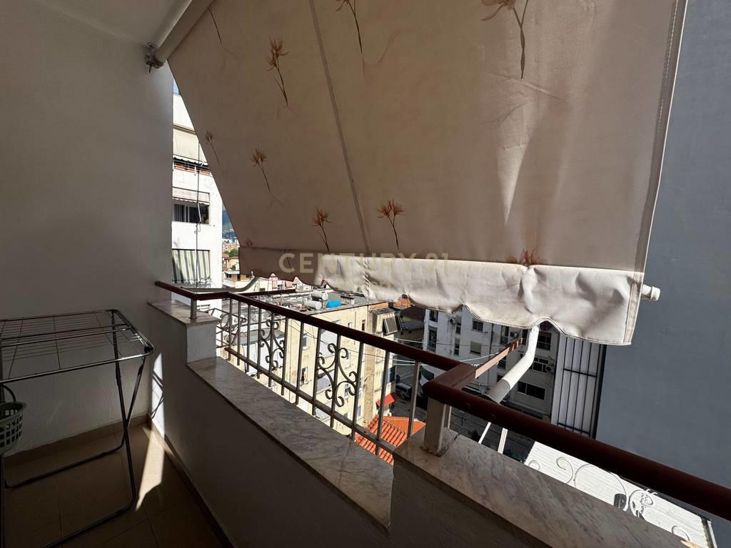 SHESIM APARTAMENT 2+1 TEK PAZARI I RI! – Tiranë - 1
