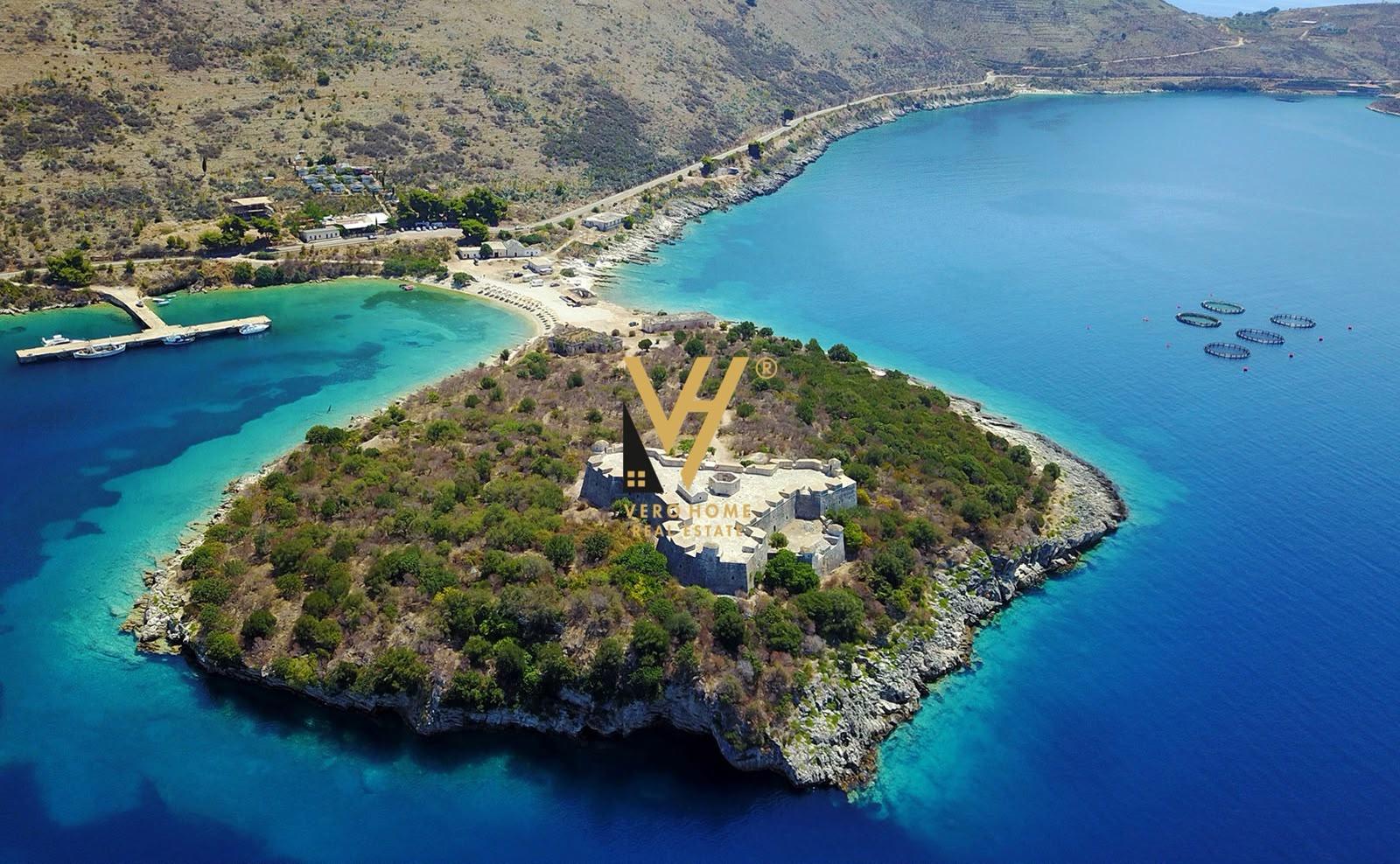 SHITET TRUALL 8.500 M2 NE VIJE TE PARE NE PORTO PALERMO – Tiranë - 1