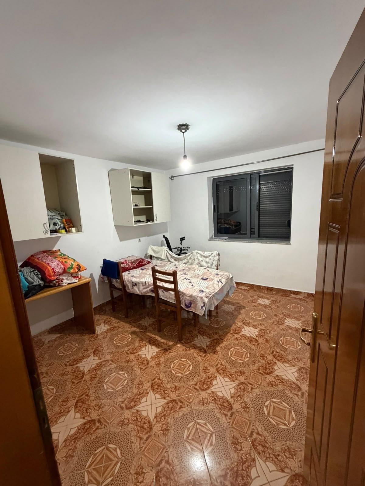 SHITET APARTAMENT 1+1 VASIL SHANTO 115.000 EURO FH-89531 – Tiranë