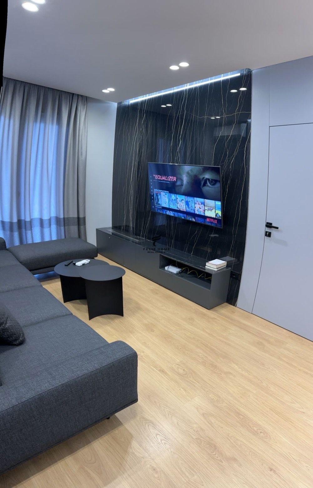 APARTAMENT ME QERA 2+1 RRUGA E KAVAJES 1.700 EURO – Tiranë - 1