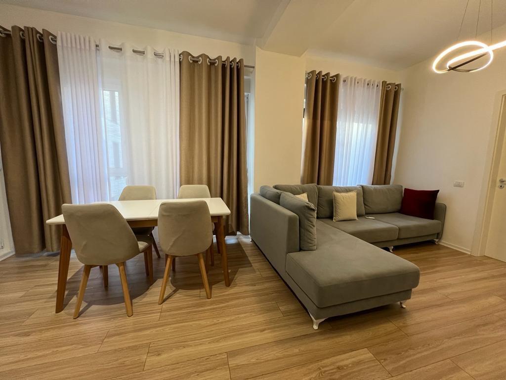 🏡 JEPET ME QIRA APARTAMENT 3+1+2 – 21 DHJETORI, TIRANË – Tiranë
