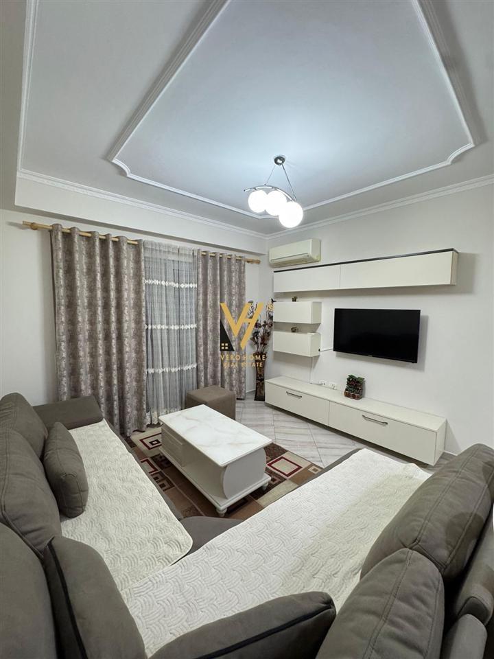 JEPET APARTAMENT 1+1+BLK ME QERA TE KOMUNA E PARISIT 600 EUR – Tiranë