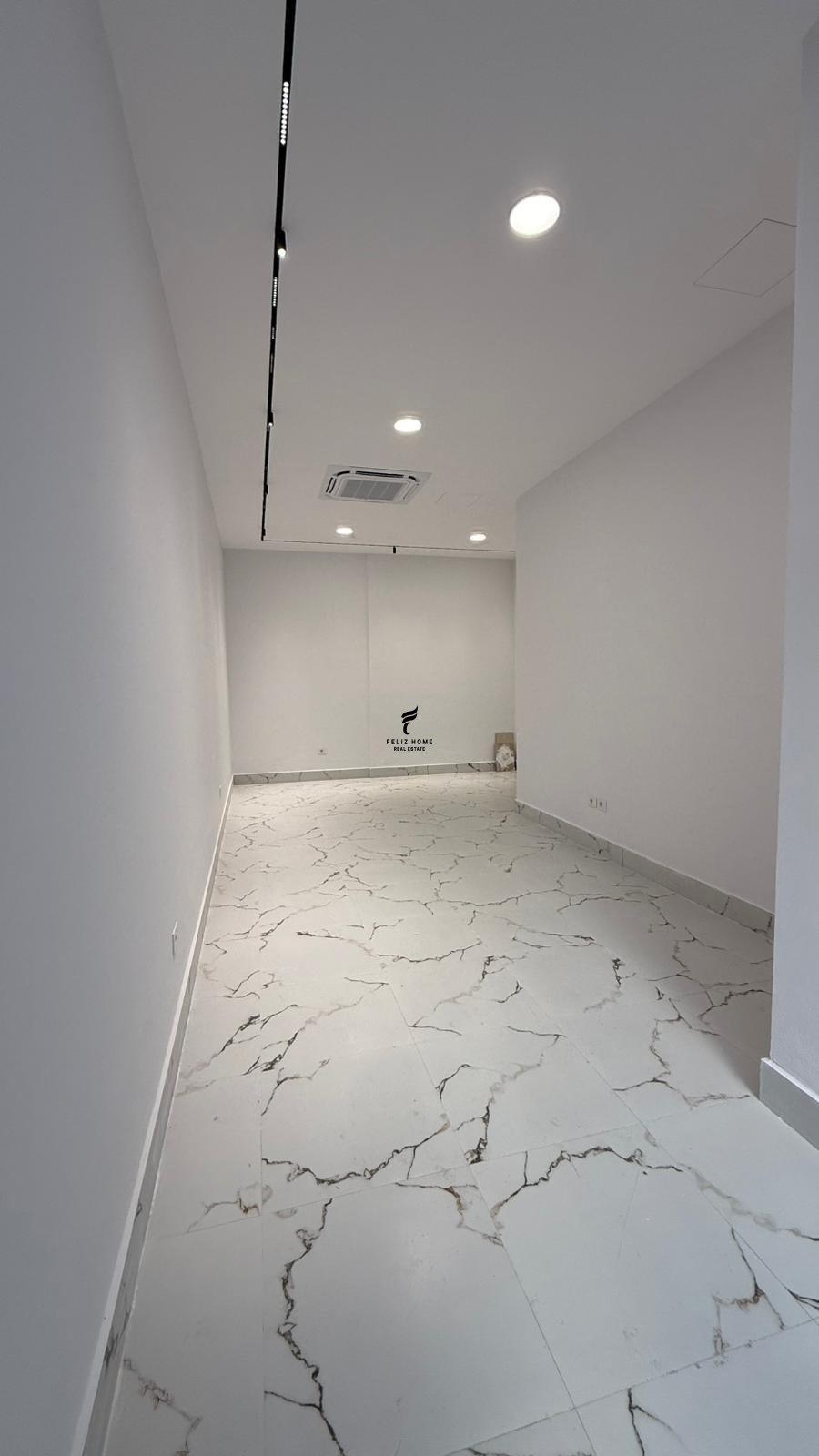 SHITET DYQAN 38.4 M2 RRUGA E DURRESIT 195.000 EURO FH-69531 – Tiranë