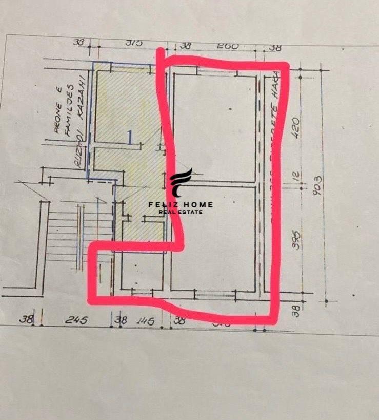 SHITET DYQAN 37 M2 RRUGA E DURRESIT 300.000 EURO – Tiranë