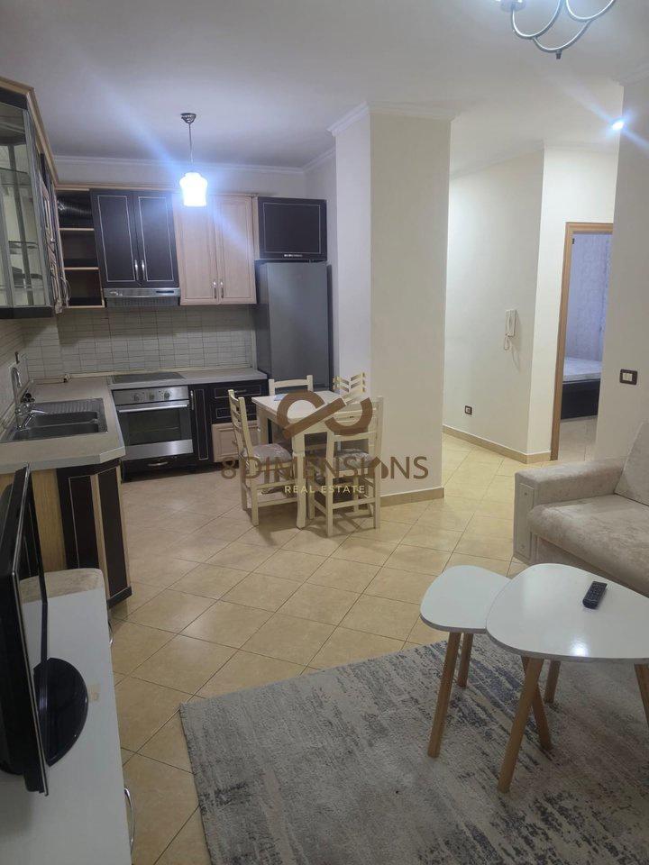 Shitet apartament 2+1+2 Tualete tek kthesa e Kamzes – Tiranë - 1