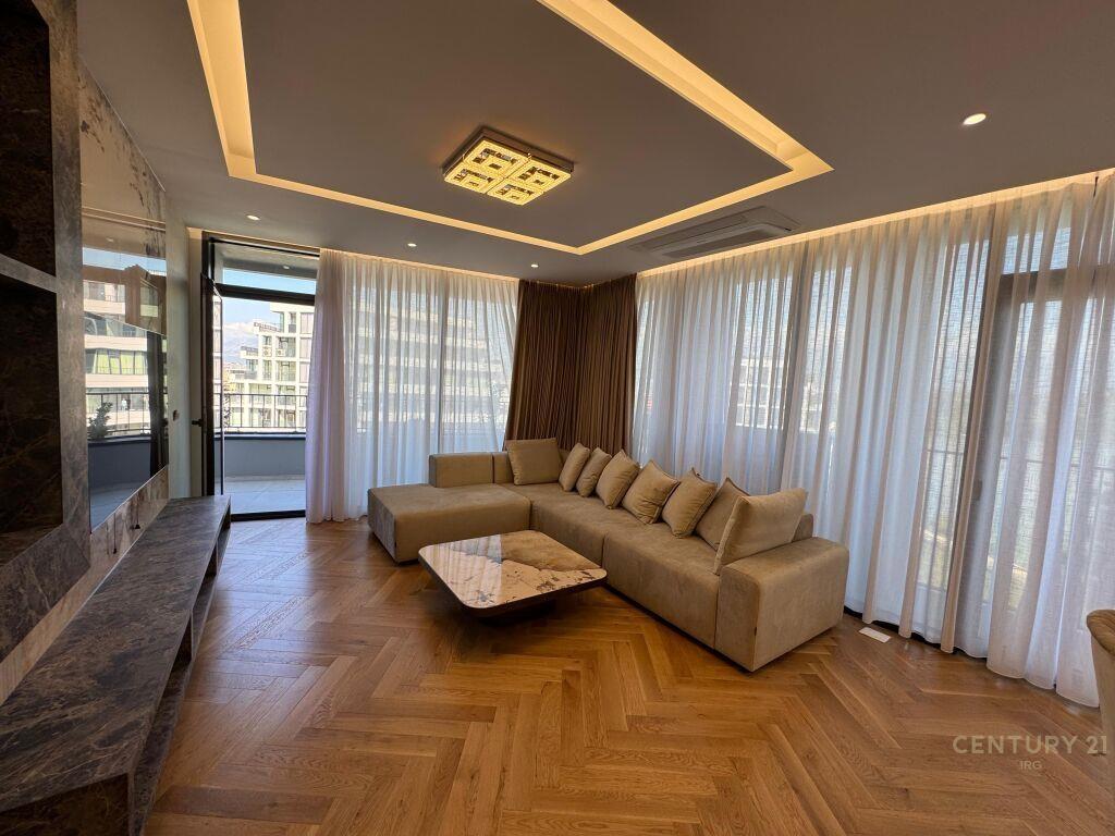 Apartament 1+1 Luksoz te Lake View & Post Parkimi – Tiranë